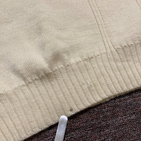 Vintage Burberrys 100% Pure New Wool Sweater Men's Small Cream Elbow Patches - Picture 13 of 16